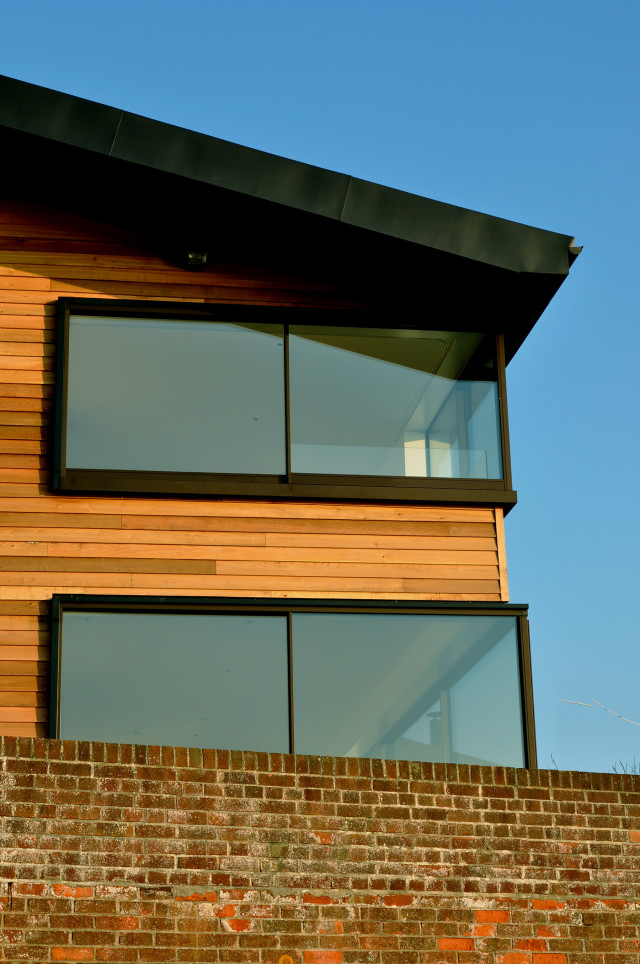 Exterior 4